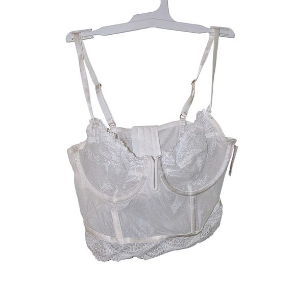 Target White Lace Bustier Corset Lingerie Top Adjustable Straps Medium NWT - Picture 3 of 7